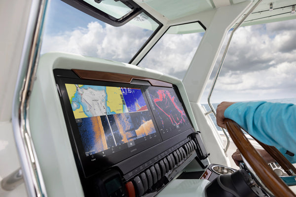 Garmin GPSMAP® 9017